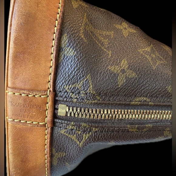 Louis Vuitton Alma Mm Bag - Picture 8 of 13